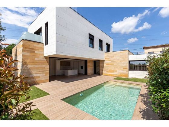 Foto 1 de Casa en venda a Les Torres - Ca n'Alzamora de 4 habitacions amb terrassa i piscina