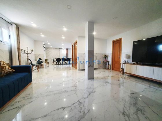 Foto 2 de Xalet en venda a Moraleja de Enmedio de 4 habitacions amb terrassa i piscina