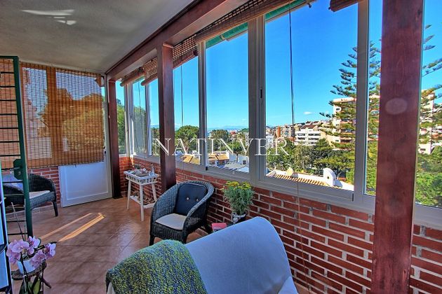 Foto 2 de Venta de chalet en El Candado - El Palo de 6 habitaciones con terraza y garaje