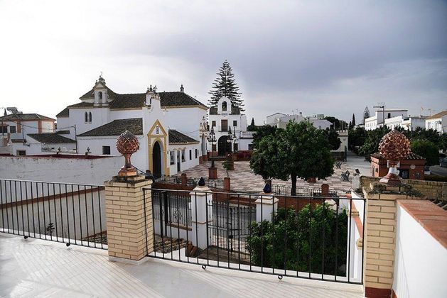 Foto 1 de Venta de chalet en Villanueva del Ariscal de 3 habitaciones con terraza y aire acondicionado
