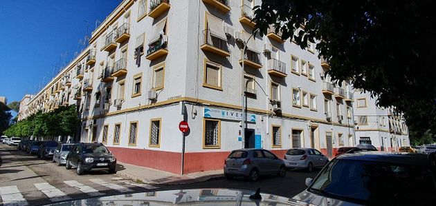 Foto 1 de Venta de piso en Pedro Salvador - Las Palmeritas de 3 habitaciones con aire acondicionado y calefacción