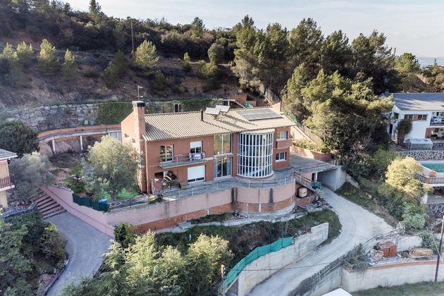 Foto 1 de Xalet en venda a Montornès del Vallès de 7 habitacions amb terrassa i garatge