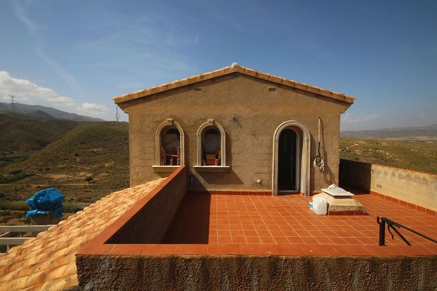 Foto 1 de Venta de casa adosada en carretera Cortijo Cabrera de 6 habitaciones con terraza y aire acondicionado