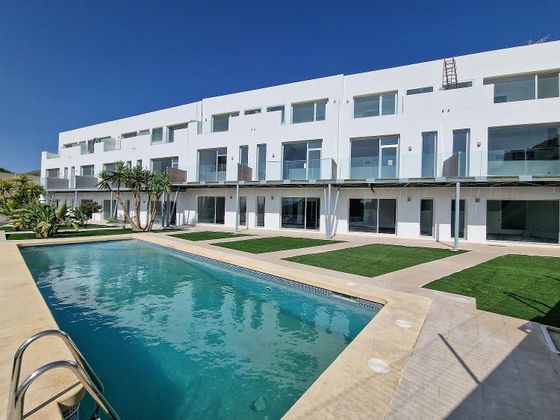 Foto 1 de Casa adossada en venda a Mojácar ciudad de 3 habitacions amb terrassa i piscina