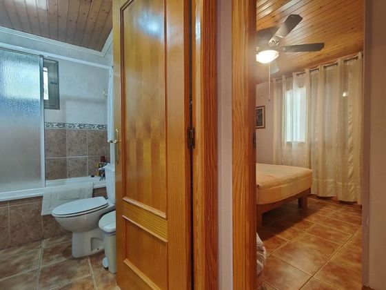 Foto 2 de Xalet en venda a San Isidro (Alicante/Alacant) de 5 habitacions amb piscina i aire acondicionat