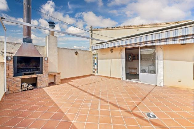 Foto 2 de Xalet en venda a calle La Huerta de 4 habitacions amb terrassa i balcó