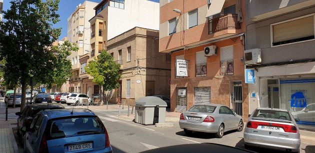 Foto 2 de Xalet en venda a Pont Nou - Corazón de Jesús de 6 habitacions amb terrassa i garatge