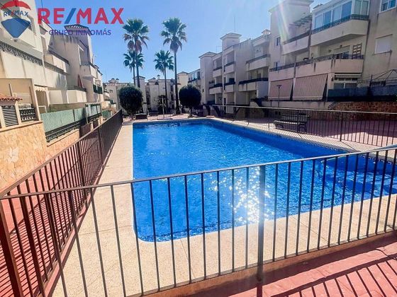 Foto 2 de Pis en venda a calle Júpiter de 2 habitacions amb terrassa i piscina