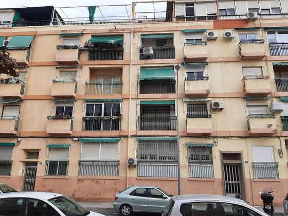 Foto 1 de Venta de piso en Villafranqueza de 3 habitaciones con balcón
