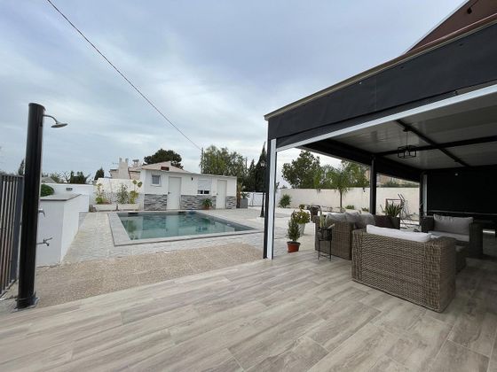 Foto 1 de Chalet en venta en Crevillent de 3 habitaciones con terraza y piscina