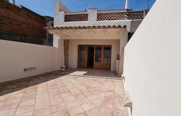 Foto 2 de Casa adossada en venda a Vila de Palafrugell - Llofriu - Barceloneta de 2 habitacions amb terrassa i jardí