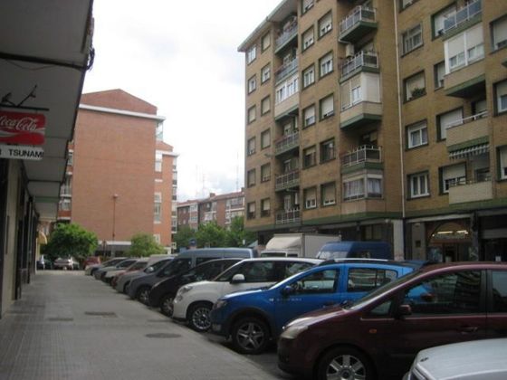 Foto 2 de Alquiler de local en calle Zuberoa de 20 m²