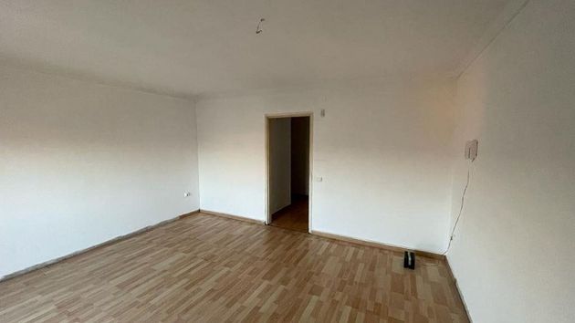 Foto 1 de Venta de piso en Vilanova del Camí de 4 habitaciones y 107 m²