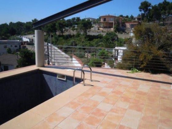 Foto 1 de Xalet en venda a Font-Rubí de 4 habitacions amb terrassa i piscina