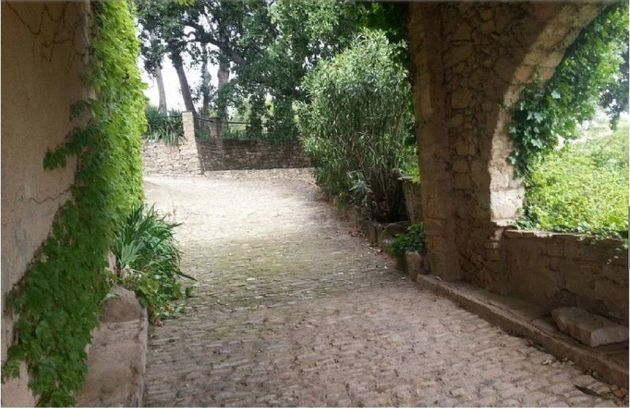 Foto 2 de Venta de casa rural en Sant Martí de Tous de 7 habitaciones con terraza y jardín