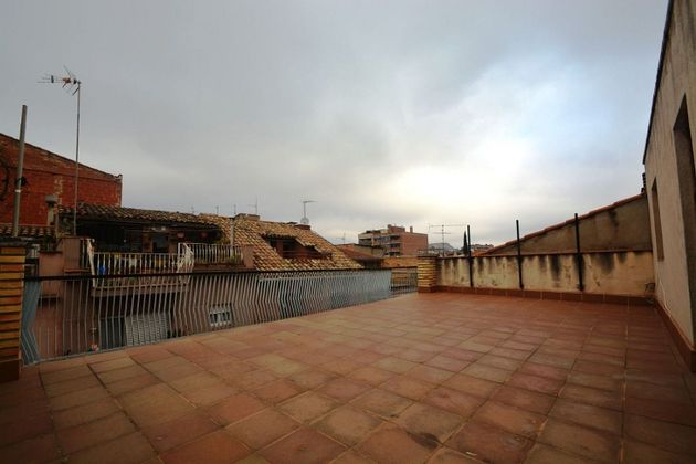 Foto 2 de Piso en venta en El Poble Sec de 3 habitaciones con terraza y balcón