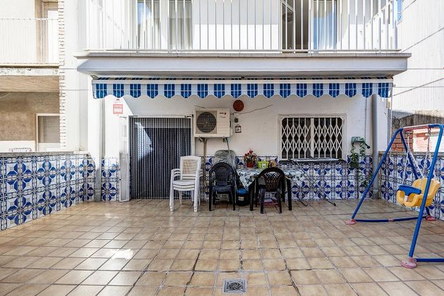 Foto 1 de Casa en venda a Santa Margarida de Montbui de 4 habitacions amb terrassa i jardí