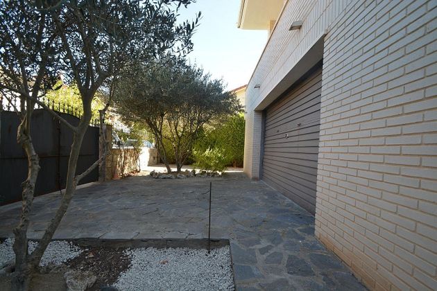 Foto 2 de Venta de chalet en Prats de Rei, Els de 4 habitaciones con terraza y jardín