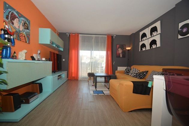 Foto 1 de Piso en venta en Santa Margarida de Montbui de 3 habitaciones con balcón y aire acondicionado