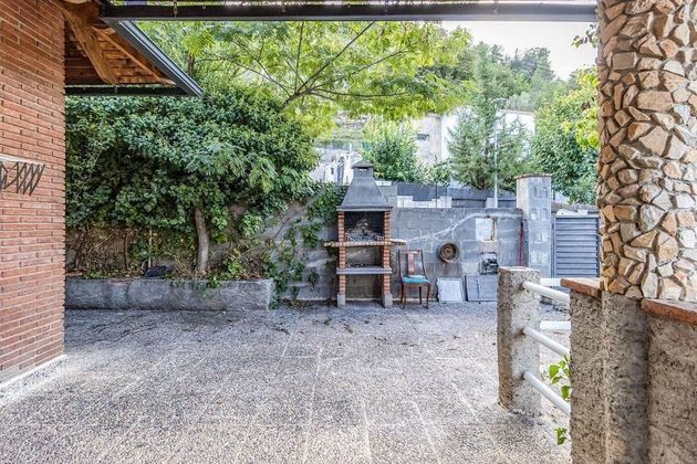 Foto 2 de Casa en venda a Corbera de Llobregat de 5 habitacions amb jardí