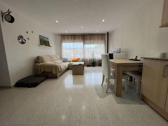 Foto 1 de Piso en venta en Olesa de Montserrat de 2 habitaciones con terraza y aire acondicionado