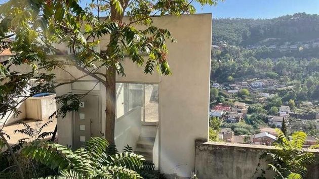 Foto 1 de Casa en venta en Vallirana de 4 habitaciones con terraza y balcón