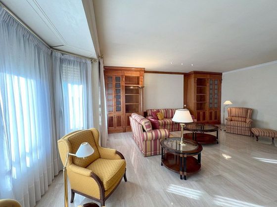 Foto 1 de Pis en venda a Valls de 4 habitacions amb garatge i balcó