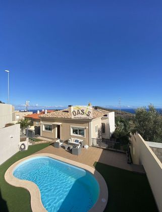 Foto 2 de Chalet en venta en Barranco Hondo de 4 habitaciones con terraza y piscina