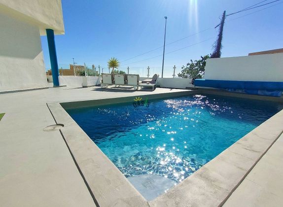 Foto 2 de Casa en venda a Tabaiba de 3 habitacions amb terrassa i piscina