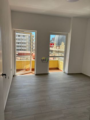 Foto 2 de Pis en lloguer a Centro - Santa Cruz de Tenerife de 2 habitacions amb terrassa i ascensor
