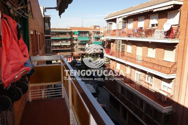 Foto 2 de Piso en venta en Pueblo Nuevo de 3 habitaciones con terraza y aire acondicionado
