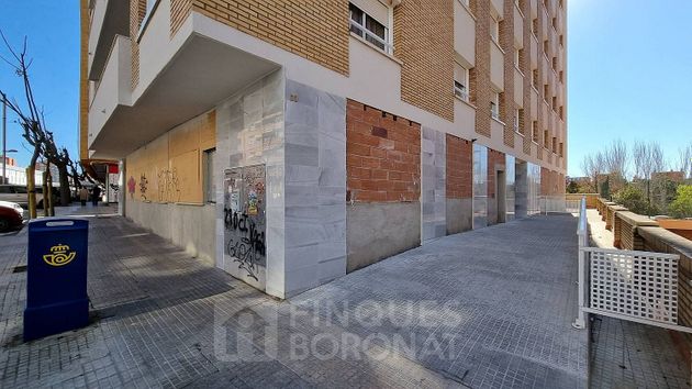 Foto 2 de Local en venda a avenida Catalunya de 400 m²