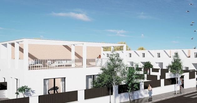 Foto 2 de Casa nueva en venta en calle Estrasburgo de 3 habitaciones con piscina y jardín