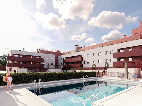 Foto 1 de Pis nou en venda a calle Sacedón de 3 habitacions amb piscina i ascensor