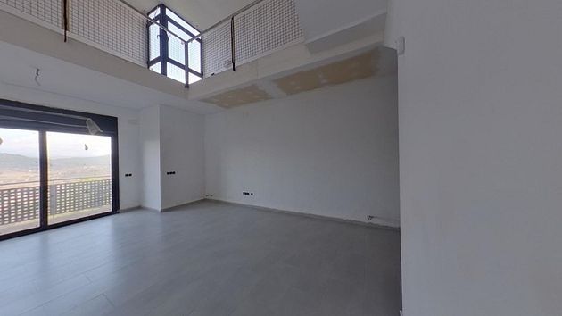 Foto 1 de Xalet nou en venda a calle Ducs de Cardona de 3 habitacions amb terrassa i aire acondicionat