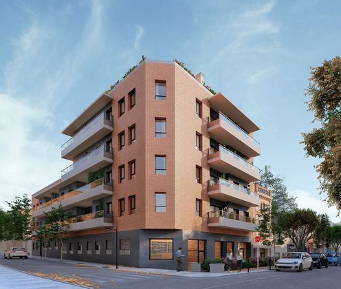 Foto 1 de Venta de piso nuevo en calle De Barcelona de 3 habitaciones con piscina y ascensor