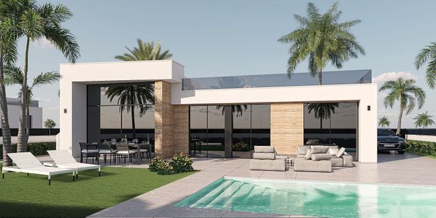 Foto 1 de Casa nova en venda a calle Condado de Alhama Golf Resort de 3 habitacions amb jardí