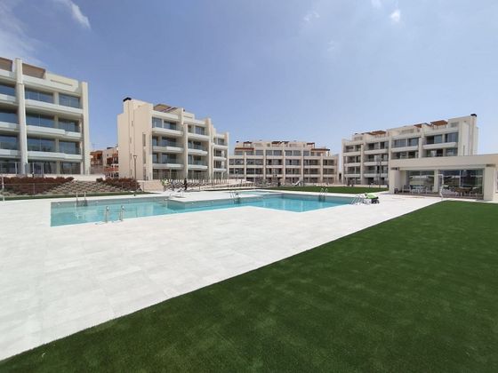 Foto 2 de Venta de piso nuevo en Campos de Golf - Villa Martin - Los Dolses de 2 habitaciones con piscina y aire acondicionado