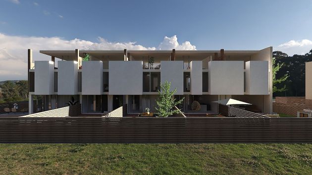 Foto 1 de Casa nova en venda a calle Cinquena de 4 habitacions amb jardí