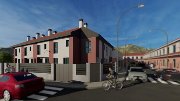 Foto 1 de Casa nova en venda a calle Adodes de 3 habitacions i 180 m²