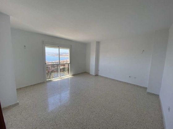 Foto 1 de Venta de piso nuevo en calle Miguel Arruda de 3 habitaciones con ascensor