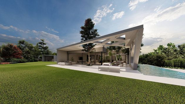 Foto 2 de Casa nova en venda a calle Valle de Tobalina de 5 habitacions amb piscina i jardí