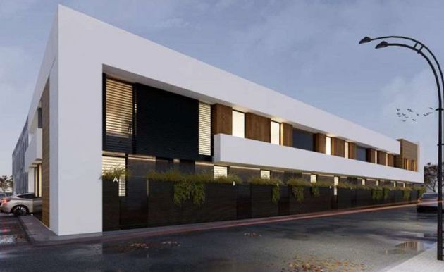 Foto 1 de Casa nova en venda a calle Manzano de 3 habitacions i 117 m²