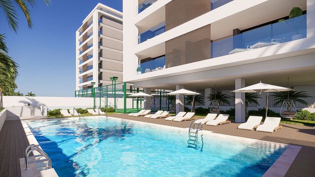 Foto 1 de Venta de piso nuevo en calle Alfonso Sánchez de 2 habitaciones con piscina y aire acondicionado