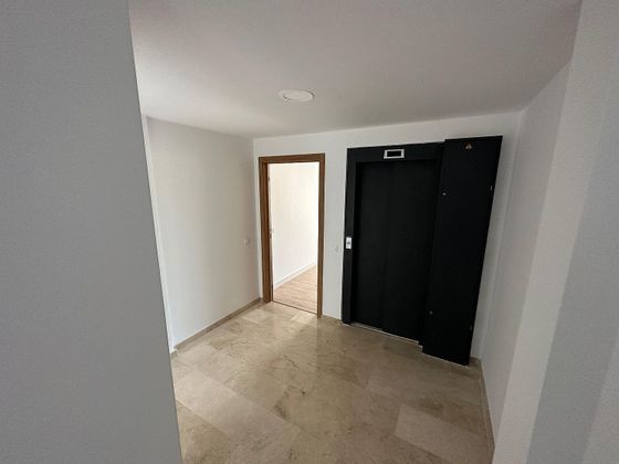 Foto 1 de Pis nou en venda a calle Juan de Molina de 3 habitacions amb aire acondicionat i ascensor