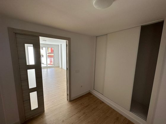 Foto 2 de Piso nuevo en venta en calle Juan de Molina de 3 habitaciones con aire acondicionado y ascensor