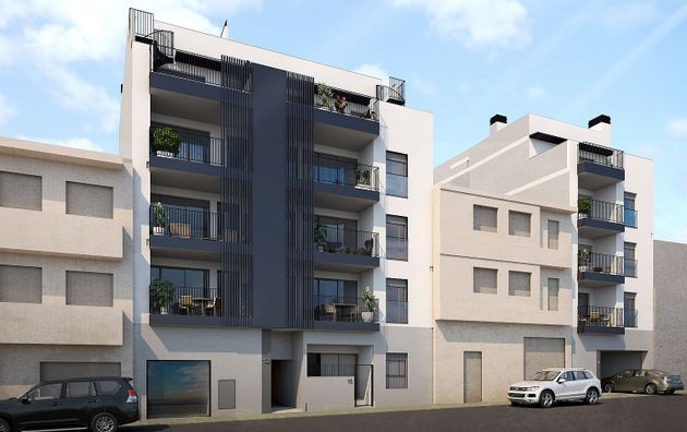 Foto 2 de Venta de piso nuevo en calle Sant Antonio de 3 habitaciones con piscina y aire acondicionado