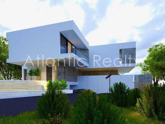 Foto 2 de Casa nova en venda a calle Amezti de 3 habitacions amb piscina i jardí