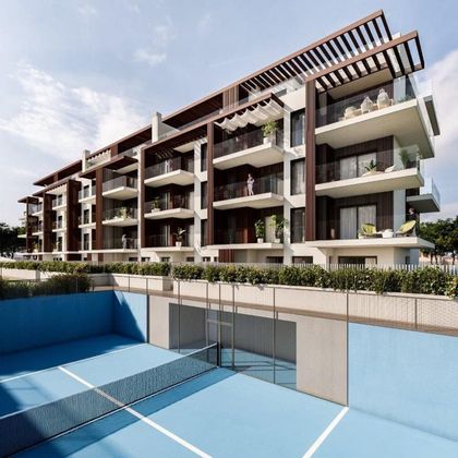 Foto 1 de Venta de piso nuevo en calle Les Carboneres de 3 habitaciones con piscina y jardín