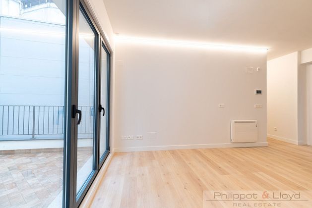 Foto 1 de Venta de oficina nueva en calle Príncipe de 59 m²